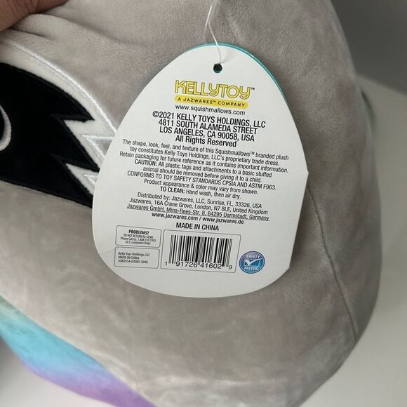 Squishmallow Max The Raccoon Plush - Picture 4 of 7